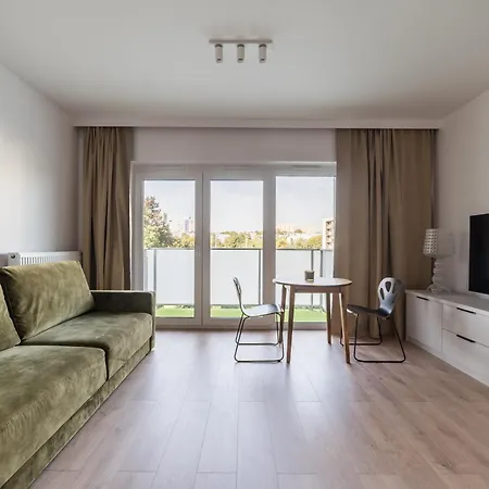 Apartment Hawelanska Chic By Bookinghost